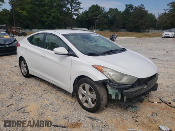 ✅ 2013 Hyundai Elantra GLS • VIN: 5NPDH4AE5DH444270 • Lot: 81626515. Listed on Copart with 183,723 mi. Free auction sales archive from the USA and detailed vehicle history report at DreamBid. Image 4.
