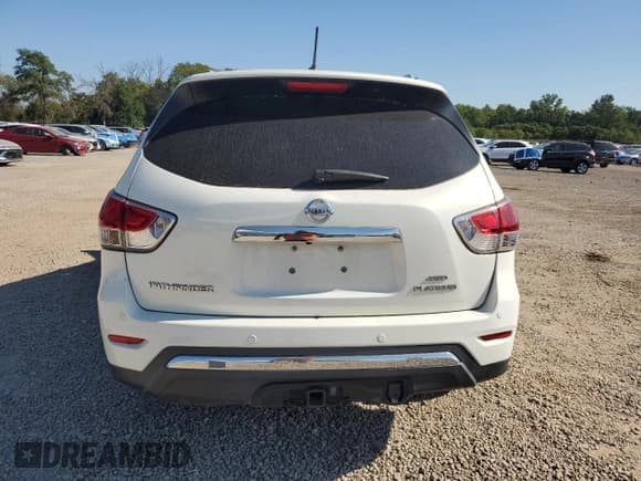 ✅ 2014 Nissan Pathfinder SV • VIN: 5N1AR2MM1EC640450 • Лот: 84392435. Опубликован ранее на Copart с пробегом Не указан. Бесплатный доступ к архиву аукционных продаж из США и подробный отчёт об истории автомобиля на DreamBid. Изображение 6.