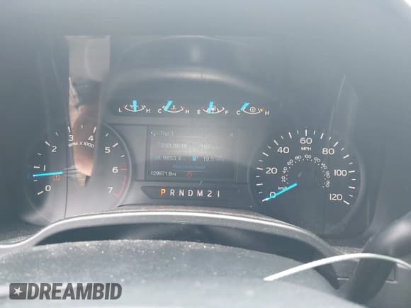 ✅ 2017 Ford F-150 XL • VIN: 1FTEW1CP2HKD16227 • Lot: 42367227. Listed on IAAI with 129,971 mi. Free auction sales archive from the USA and detailed vehicle history report at DreamBid. Image 7.