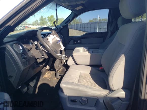 ✅ 2012 Ford F-150 XL • VIN: 1FTFW1ET0CFC26025 • Лот: 52780445. Опубликован ранее на Copart с пробегом 328 020 миль. Бесплатный доступ к архиву аукционных продаж из США и подробный отчёт об истории автомобиля на DreamBid. Изображение 7.