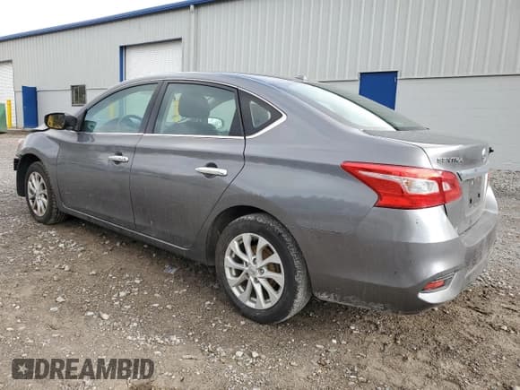 ✅ 2018 Nissan Sentra SV • VIN: 3N1AB7AP6JL655709 • Lot: 85826315. Wystawiony na Copart z przebiegiem 108 932 mil. Bezpłatny archiwum sprzedaży aukcyjnych z USA i szczegółowy raport historii pojazdu na DreamBid. Zdjęcie 2.