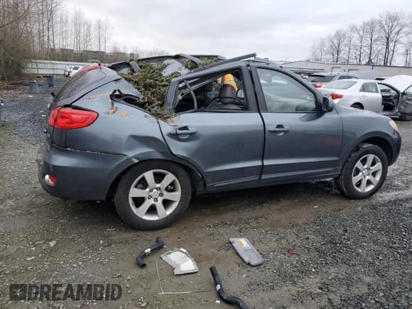 ✅ 2008 Hyundai Santa Fe SE • VIN: 5NMSH73E98H172489 • Lot: 82557524. Listed on Copart with 259,062 mi. Free auction sales archive from the USA and detailed vehicle history report at DreamBid. Image 3.