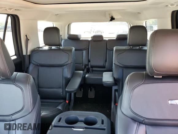 ✅ 2025 Ford Expedition Platinum • VIN: 1FMJU1M83SEA32991 • Лот: 84396445. Опубликован ранее на Copart с пробегом 1 161 миль. Бесплатный доступ к архиву аукционных продаж из США и подробный отчёт об истории автомобиля на DreamBid. Изображение 10.