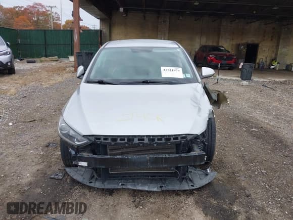✅ 2018 Hyundai Elantra Limited • VIN: 5NPD84LF0JH214802 • Лот: 43541974. Опубликован ранее на IAAI с пробегом 103 671 миль. Бесплатный доступ к архиву аукционных продаж из США и подробный отчёт об истории автомобиля на DreamBid. Изображение 13.