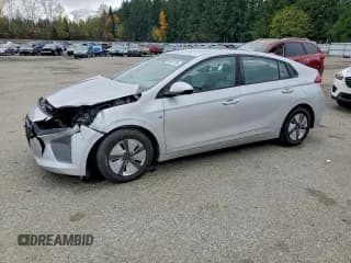 ✅ 2017 Hyundai Ioniq Blue • VIN: KMHC65LC8HU022388 • Lot: 93981785. Wystawiony na Copart z przebiegiem 100 678 mil. Bezpłatny archiwum sprzedaży aukcyjnych z USA i szczegółowy raport historii pojazdu na DreamBid. Zdjęcie 1.