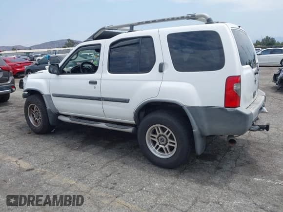 ✅ 2004 Nissan Xterra XE • VIN: 5N1ED28T74C664056 • Lot: 42772459. Wystawiony na IAAI z przebiegiem 119 326 mil. Bezpłatny archiwum sprzedaży aukcyjnych z USA i szczegółowy raport historii pojazdu na DreamBid. Zdjęcie 3.