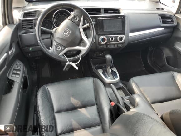 ✅ 2017 Honda Fit EX-L • VIN: JHMGK5H82HS022645 • Lot: 71282865. Listed on Copart with Not provided. Free auction sales archive from the USA and detailed vehicle history report at DreamBid. Image 8.