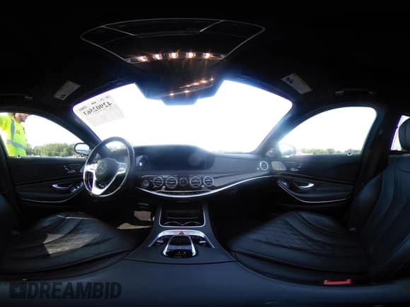 ✅ 2020 Mercedes-Benz S 560 • VIN: W1KUG8GB3LA550414 • Lot: 42902563. Wystawiony na IAAI z przebiegiem 50 209 mil. Bezpłatny archiwum sprzedaży aukcyjnych z USA i szczegółowy raport historii pojazdu na DreamBid. Zdjęcie 20.