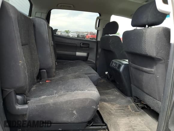 ✅ 2012 Toyota Tundra • VIN: 5TFDY5F17CX259927 • Lot: 62519025. Wystawiony na Copart z przebiegiem 230 950 mil. Bezpłatny archiwum sprzedaży aukcyjnych z USA i szczegółowy raport historii pojazdu na DreamBid. Zdjęcie 10.