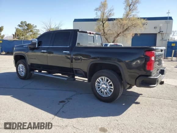 2020 Chevrolet Silverado 3500HD High Country z VIN 1GC4YVEYXLF105443, wystawiony jako Copart lot #52015675 z przebiegiem 73 070 mil mil oraz Szkoda całkowita • Salvage title. Historia ofert i sprzedaży dostępna na DreamBid. Obrazek 2.