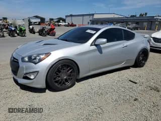✅ 2015 Hyundai Genesis Coupe 3.8L Base • VIN: KMHHU6KJ7FU130581 • Lot: 65185225. Wystawiony na Copart z przebiegiem 77 475 mil. Bezpłatny archiwum sprzedaży aukcyjnych z USA i szczegółowy raport historii pojazdu na DreamBid. Zdjęcie 1.