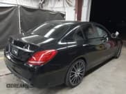 ✅ 2018 Mercedes-Benz C 300 • VIN: 55SWF4JB0JU258245 • Lot: 43756875. Wystawiony na IAAI z przebiegiem 65 287 mil. Bezpłatny archiwum sprzedaży aukcyjnych z USA i szczegółowy raport historii pojazdu na DreamBid. Zdjęcie 4.