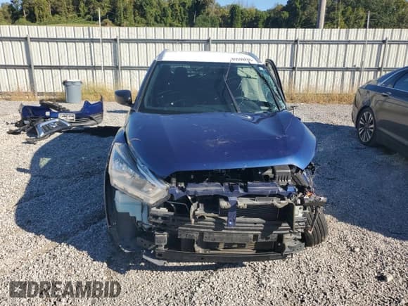 ✅ 2019 Nissan Kicks SV • VIN: 3N1CP5CU4KL528234 • Lot: 85599265. Listed on Copart with 73,357 mi. Free auction sales archive from the USA and detailed vehicle history report at DreamBid. Image 5.