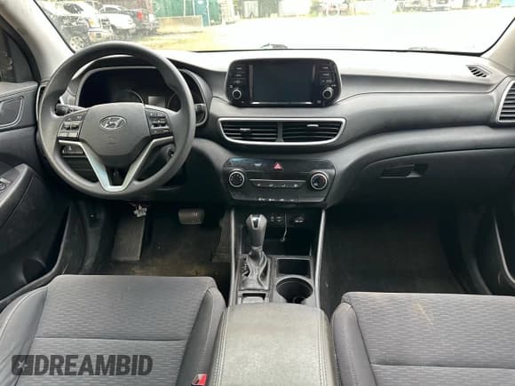 ✅ 2020 Hyundai Tucson SE • VIN: KM8J2CA43LU213275 • Lot: 83767705. Listed on Copart with 102,923 mi. Free auction sales archive from the USA and detailed vehicle history report at DreamBid. Image 9.