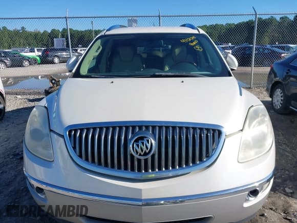 ✅ 2011 Buick Enclave CXL-1 • VIN: 5GAKRBED1BJ296442 • Lot: 43121245. Wystawiony na IAAI z przebiegiem 202 912 mil. Bezpłatny archiwum sprzedaży aukcyjnych z USA i szczegółowy raport historii pojazdu na DreamBid. Zdjęcie 6.