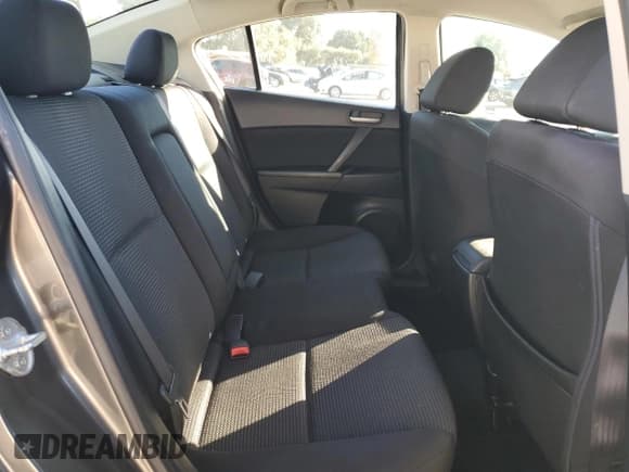 ✅ 2012 Mazda 3 i Touring • VIN: JM1BL1V85C1549762 • Lot: 82588235. Listed on Copart with 123,733 mi. Free auction sales archive from the USA and detailed vehicle history report at DreamBid. Image 10.