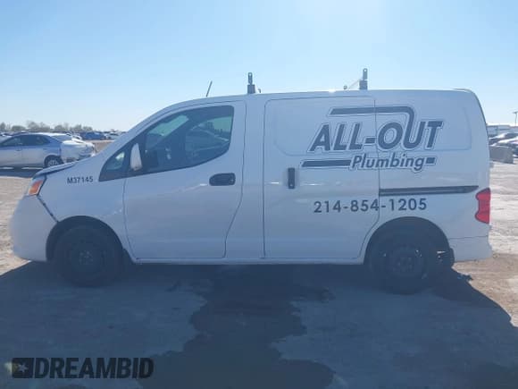 ✅ 2019 Nissan NV200 SV • VIN: 3N6CM0KN1KK704565 • Lot: 43555858. Listed on IAAI with 116,338 mi. Free auction sales archive from the USA and detailed vehicle history report at DreamBid. Image 14.