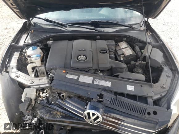 ✅ 2013 Volkswagen Passat SE • VIN: 1VWBH7A39DC014242 • Lot: 81796835. Listed on Copart with 107,150 mi. Free auction sales archive from the USA and detailed vehicle history report at DreamBid. Image 11.