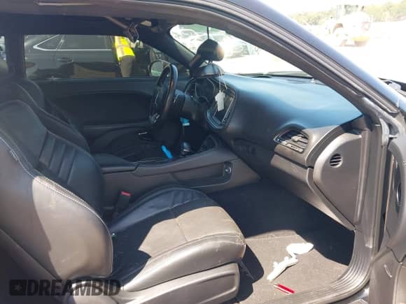 2020 Dodge Challenger SRT Hellcat Redeye Widebody z VIN 2C3CDZL98LH128720, wystawiony jako IAAI lot #43182633 z przebiegiem 44 617 mil mil oraz . Historia ofert i sprzedaży dostępna na DreamBid. Obrazek 5.