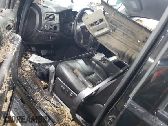 ✅ 2013 Chevrolet Silverado 2500HD LTZ • VIN: 1GC1KYCG8DF239823 • Lot: 47807635. Listed on Copart with Not provided. Free auction sales archive from the USA and detailed vehicle history report at DreamBid. Image 8.