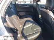 ✅ 2013 Ford Fusion Titanium • VIN: 3FA6P0SU5DR373620 • Lot: 42414028. Wystawiony na IAAI z przebiegiem 145 153 mil. Bezpłatny archiwum sprzedaży aukcyjnych z USA i szczegółowy raport historii pojazdu na DreamBid. Zdjęcie 8.