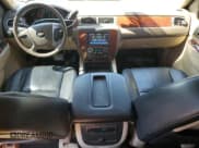 ✅ 2013 Chevrolet Suburban LT • VIN: 1GNSCJE09DR235732 • Lot: 75107514. Wystawiony na Copart z przebiegiem 256 229 mil. Bezpłatny archiwum sprzedaży aukcyjnych z USA i szczegółowy raport historii pojazdu na DreamBid. Zdjęcie 8.