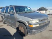 ✅ 2002 Chevrolet Suburban LS • VIN: 3GNEC16T02G255404 • Лот: 41248161. Опубликован ранее на IAAI с пробегом 283 307 миль. Бесплатный доступ к архиву аукционных продаж из США и подробный отчёт об истории автомобиля на DreamBid. Изображение 1.