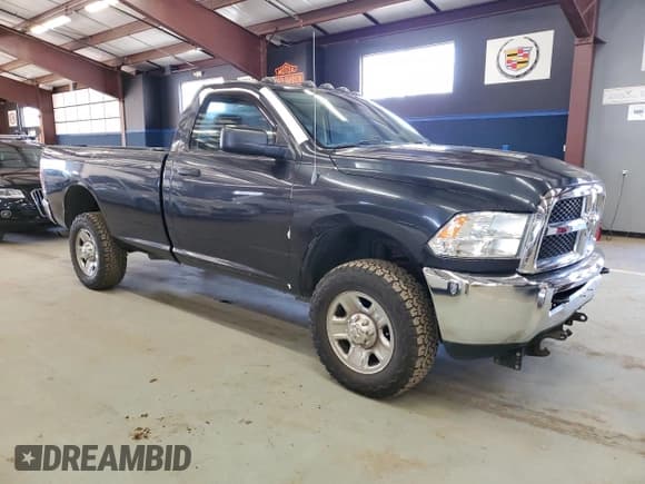 ✅ 2014 Ram 2500 Tradesman • VIN: 3C6MR5AJ3EG133051 • Lot: 52752085. Wystawiony na Copart z przebiegiem 129 897 mil. Bezpłatny archiwum sprzedaży aukcyjnych z USA i szczegółowy raport historii pojazdu na DreamBid. Zdjęcie 4.