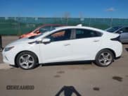 ✅ 2019 Chevrolet Volt LT • VIN: 1G1RC6S57KU122370 • Lot: 43431876. Wystawiony na IAAI z przebiegiem 57 358 mil. Bezpłatny archiwum sprzedaży aukcyjnych z USA i szczegółowy raport historii pojazdu na DreamBid. Zdjęcie 14.