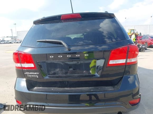 ✅ 2019 Dodge Journey SE • VIN: 3C4PDCBB0KT856889 • Lot: 43253151. Wystawiony na IAAI z przebiegiem 76 141 mil. Bezpłatny archiwum sprzedaży aukcyjnych z USA i szczegółowy raport historii pojazdu na DreamBid. Zdjęcie 16.