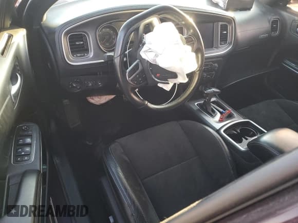 ✅ 2021 Dodge Charger R/T • VIN: 2C3CDXCT5MH608344 • Lot: 90280275. Wystawiony na Copart z przebiegiem 79 252 mil. Bezpłatny archiwum sprzedaży aukcyjnych z USA i szczegółowy raport historii pojazdu na DreamBid. Zdjęcie 8.