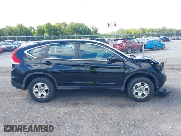 ✅ 2014 Honda CR-V LX • VIN: 2HKRM4H3XEH619538 • Lot: 43003466. Wystawiony na IAAI z przebiegiem 204 131 mil. Bezpłatny archiwum sprzedaży aukcyjnych z USA i szczegółowy raport historii pojazdu na DreamBid. Zdjęcie 13.