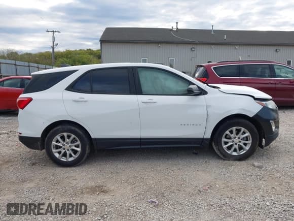 ✅ 2020 Chevrolet Equinox LS • VIN: 2GNAXHEV3L6101958 • Лот: 43456492. Опубликован ранее на IAAI с пробегом 77 285 миль. Бесплатный доступ к архиву аукционных продаж из США и подробный отчёт об истории автомобиля на DreamBid. Изображение 14.