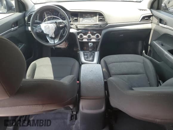 ✅ 2019 Hyundai Elantra SE • VIN: 5NPD74LF1KH485730 • Lot: 65441685. Listed on Copart with 67,296 mi. Free auction sales archive from the USA and detailed vehicle history report at DreamBid. Image 8.