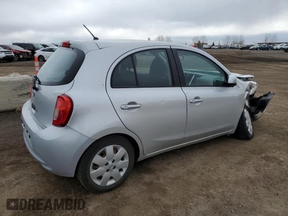 ✅ 2015 Nissan Micra S • VIN: 3N1CK3CP3FL227988 • Lot: 52400705. Wystawiony na Copart z przebiegiem 150 251 mil. Bezpłatny archiwum sprzedaży aukcyjnych z USA i szczegółowy raport historii pojazdu na DreamBid. Zdjęcie 3.