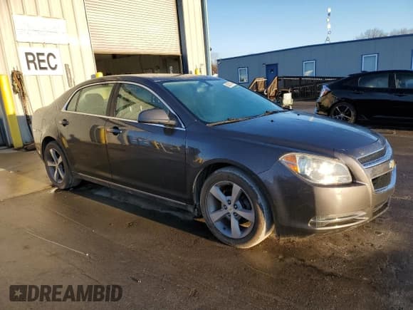 ✅ 2011 Chevrolet Malibu 1LT • VIN: 1G1ZC5E16BF209605 • Lot: 82021114. Listed on Copart with 119,980 mi. Free auction sales archive from the USA and detailed vehicle history report at DreamBid. Image 4.