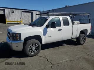 ✅ 2007 Chevrolet Silverado 2500HD Work Truck • VIN: 1GCHC29K47E538708 • Лот: 67979355. Опубликован ранее на Copart с пробегом 294 889 миль. Бесплатный доступ к архиву аукционных продаж из США и подробный отчёт об истории автомобиля на DreamBid. Изображение 1.