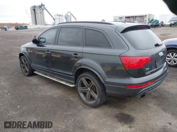 ✅ 2013 Audi Q7 S line Prestige • VIN: WA1DGAFE2DD007529 • Lot: 43015296. Listed on IAAI with 92,632 mi. Free auction sales archive from the USA and detailed vehicle history report at DreamBid. Image 3.