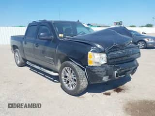 2007 Chevrolet Silverado 1500 LTZ with VIN 2GCEK13M771661494, listed as a IAAI auction lot 42324911 with 184,552 mi miles and . Bid and sale history available at DreamBid. Image 1.