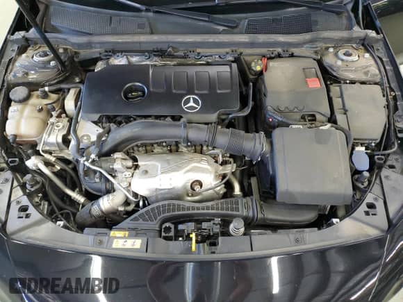 2022 Mercedes-Benz CLA 250 z VIN W1K5J4GB4NN290437, wystawiony jako Copart lot #63054925 z przebiegiem 63 580 mil mil oraz Szkoda całkowita • Salvage title. Historia ofert i sprzedaży dostępna na DreamBid. Obrazek 11.