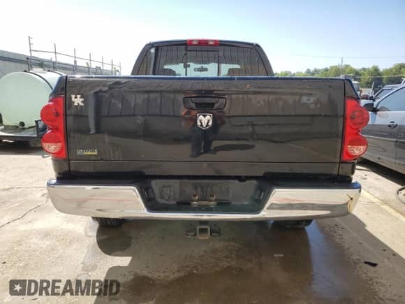 2007 Dodge 1500 SLT с VIN 1D7HA18P17S275663, выставлен на аукционе Copart как лот 70606434 с пробегом 215 688 миль миль и На запчасти • Non repairable. История ставок и продаж доступна на DreamBid. Изображение 6.