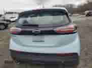 2022 Chevrolet Bolt EV 1LT z VIN 1G1FW6S04N4128307, wystawiony jako Copart lot #41371644 z przebiegiem 51 039 mil mil oraz . Historia ofert i sprzedaży dostępna na DreamBid. Obrazek 6.
