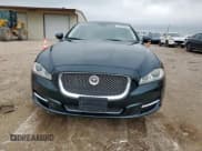 ✅ 2011 Jaguar XJ • VIN: SAJWA1CB3BLV06936 • Lot: 57567605. Wystawiony na Copart z przebiegiem 83 238 mil. Bezpłatny archiwum sprzedaży aukcyjnych z USA i szczegółowy raport historii pojazdu na DreamBid. Zdjęcie 5.