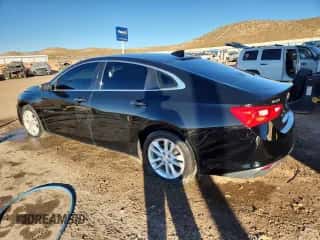 2018 Chevrolet Malibu LT z VIN 1G1ZD5ST0JF268019, wystawiony jako Copart lot #84282495 z przebiegiem 71 894 mil mil oraz Szkoda całkowita • Salvage title. Historia ofert i sprzedaży dostępna na DreamBid. Obrazek 2.