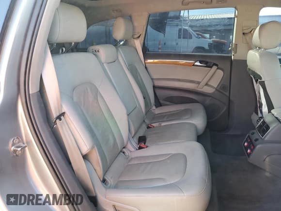 ✅ 2008 Audi Q7 Premium • VIN: WA1BY74L78D048155 • Lot: 90716645. Listed on Copart with 161,261 mi. Free auction sales archive from the USA and detailed vehicle history report at DreamBid. Image 11.