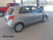 ✅ 2011 Toyota Yaris • VIN: JTDKT4K38B5329193 • Lot: 42735215. Wystawiony na IAAI z przebiegiem 120 584 mil. Bezpłatny archiwum sprzedaży aukcyjnych z USA i szczegółowy raport historii pojazdu na DreamBid. Zdjęcie 4.