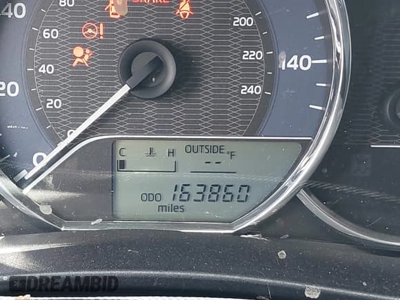 ✅ 2016 Toyota Corolla L • VIN: 2T1BURHE2GC575265 • Lot: 42438427. Listed on IAAI with 163,860 mi. Free auction sales archive from the USA and detailed vehicle history report at DreamBid. Image 15.