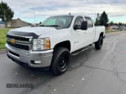 ✅ 2013 Chevrolet Silverado 2500HD LTZ • VIN: 1GC1KYE84DF230977 • Lot: 93779955. Listed on Copart with 180,953 mi. Free auction sales archive from the USA and detailed vehicle history report at DreamBid. Image 2.