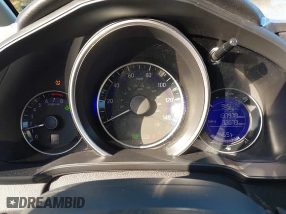 ✅ 2016 Honda Fit LX • VIN: JHMGK5H5XGX019824 • Lot: 43595707. Listed on IAAI with 137,973 mi. Free auction sales archive from the USA and detailed vehicle history report at DreamBid. Image 7.