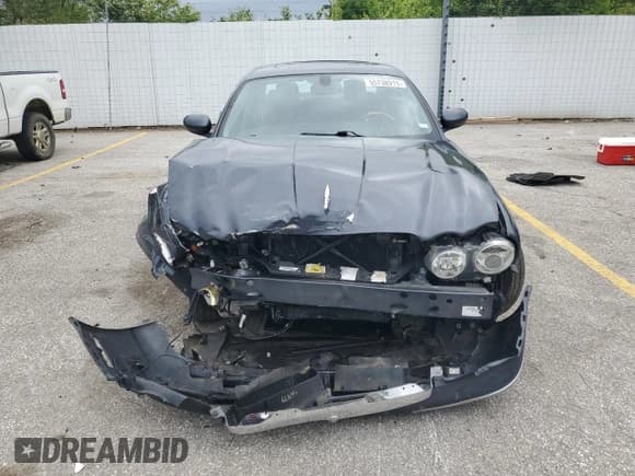 ✅ 2005 Jaguar XJ 8 LWB • VIN: SAJWA79C35SG41060 • Лот: 55738915. Опубликован ранее на Copart с пробегом Не указан. Бесплатный доступ к архиву аукционных продаж из США и подробный отчёт об истории автомобиля на DreamBid. Изображение 5.